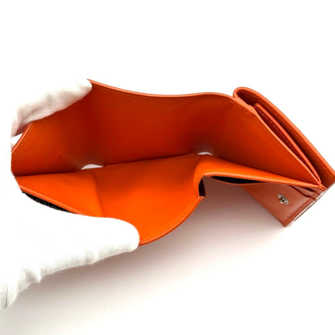 使用わずか✨ロエベ アナグラム トライフォールド オレンジ 財布　箱付　P40