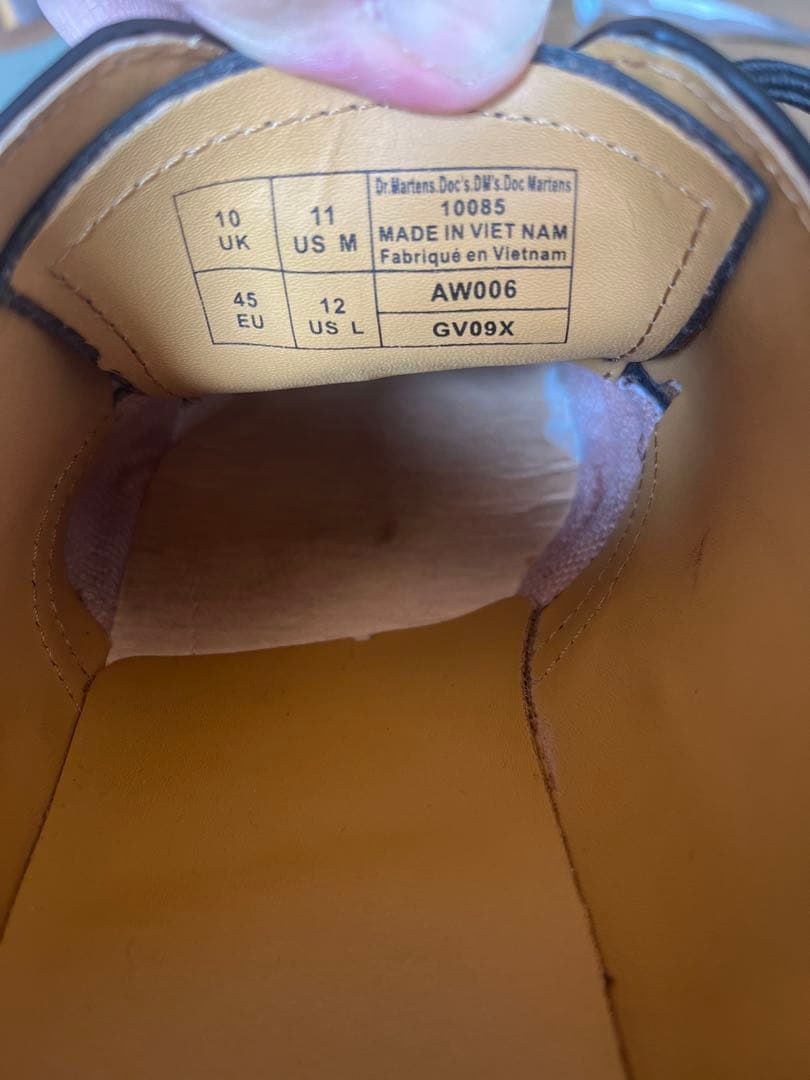 Dr. Martens ドクターマーチン　10085 AW006 UK10