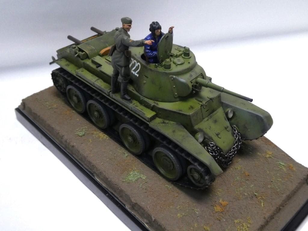 タミヤ 1/35 ソビエト戦車 BT-7 1937年型 完成品