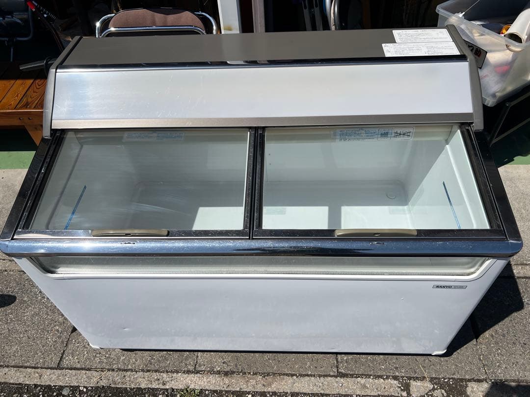 冷蔵庫・冷凍庫 yn