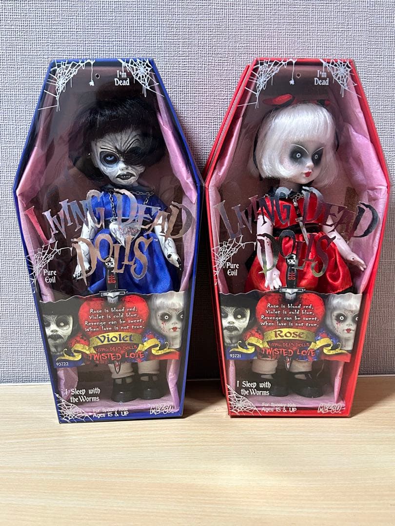 Living Dead Dolls ヴァイオレット ローズ