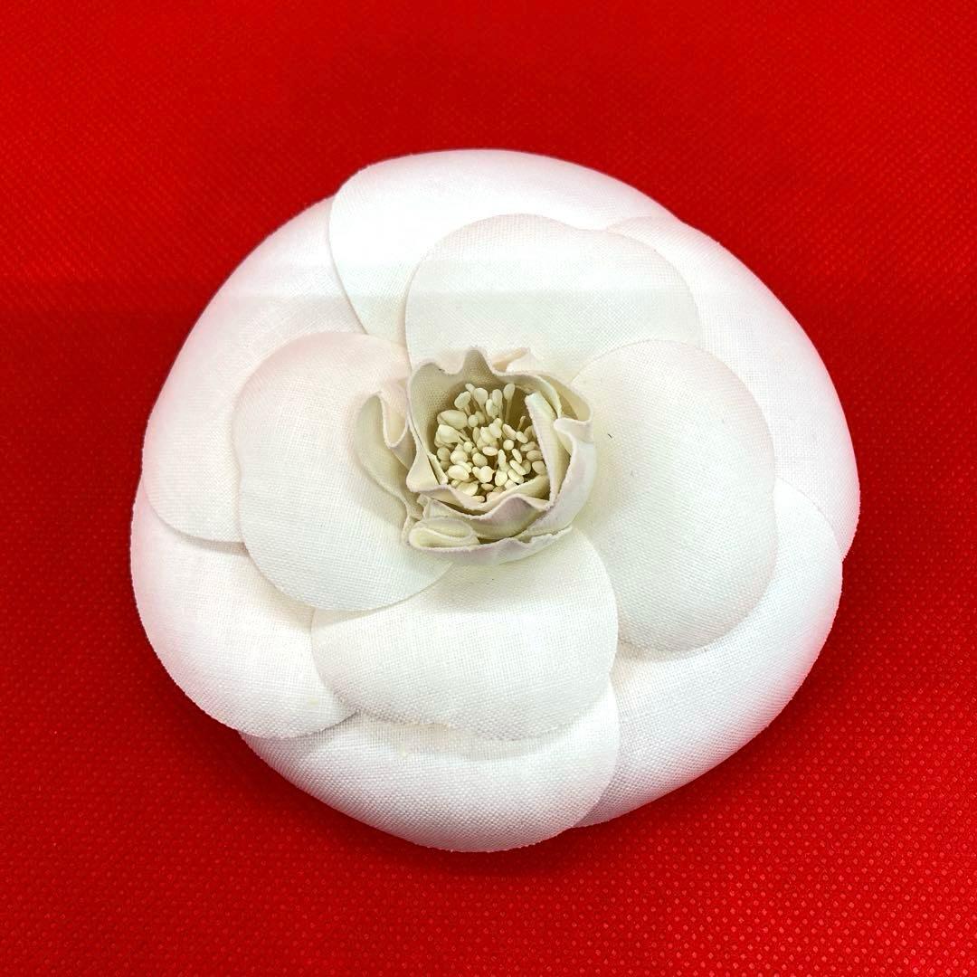 【美品】CHANEL シャネル カメリア コサージュ ホワイト　ヴィンテージ