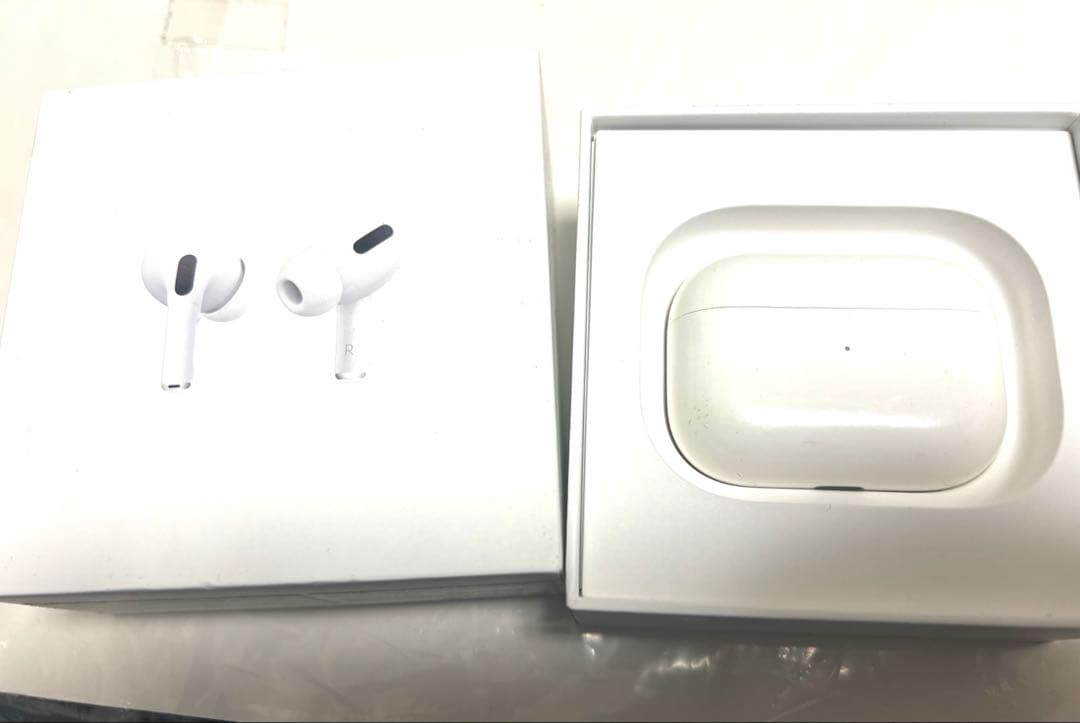 AirPods Pro 2世代　本体 +充電ケース　箱付き
