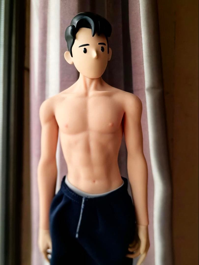 【海外製・入手困難】LGBT可動ボディ シリコンフィギュアドール　34cm前後