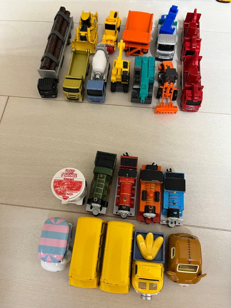 トミカ　まとめ売り　約110台