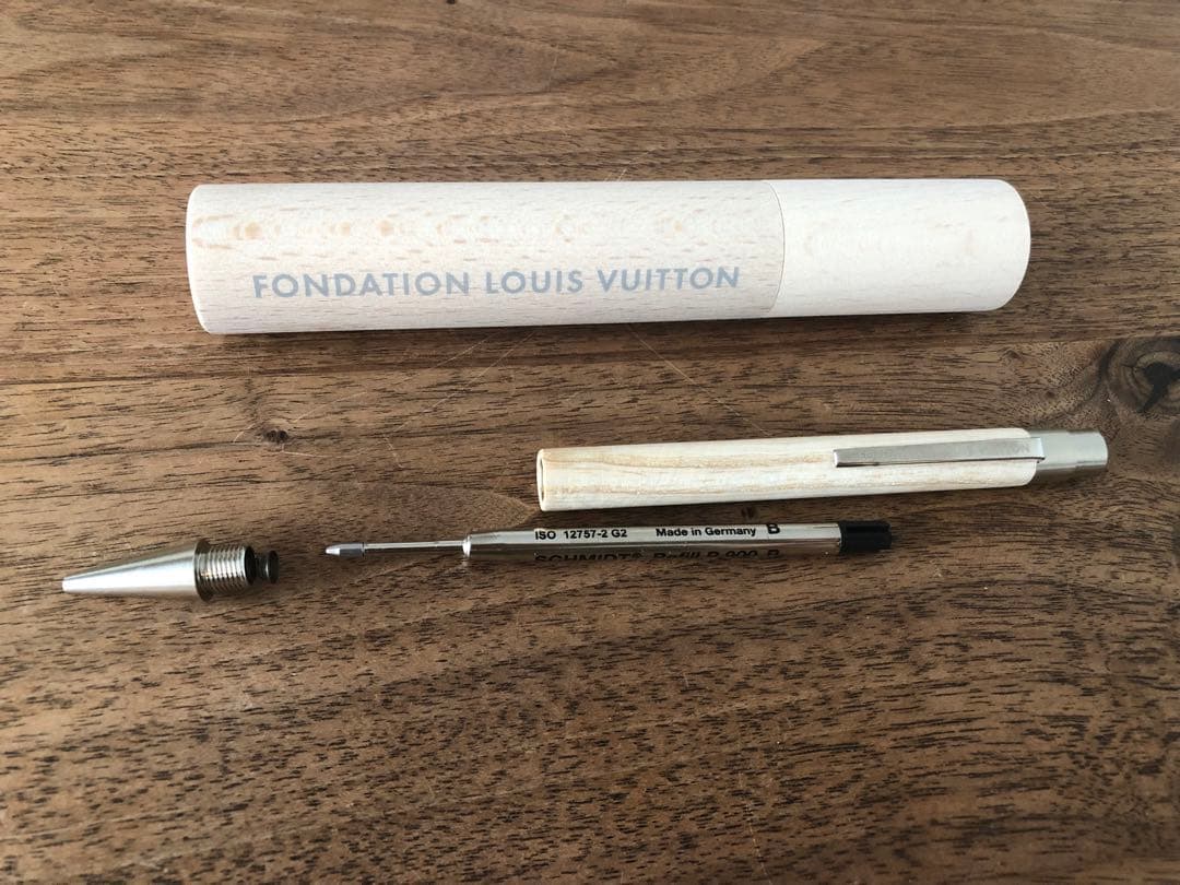 FONDATION LOUIS VUITTON ボールペン 新品