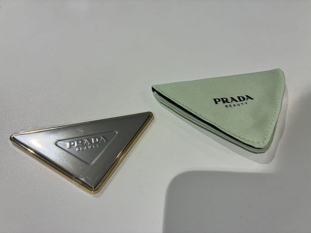 PRADA BEAUTY 限定ノベルティ