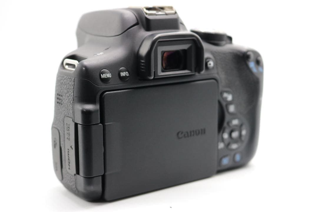 超美品 【Canon EOS Kiss X8i ダブルレンズセット】 安心保証◎