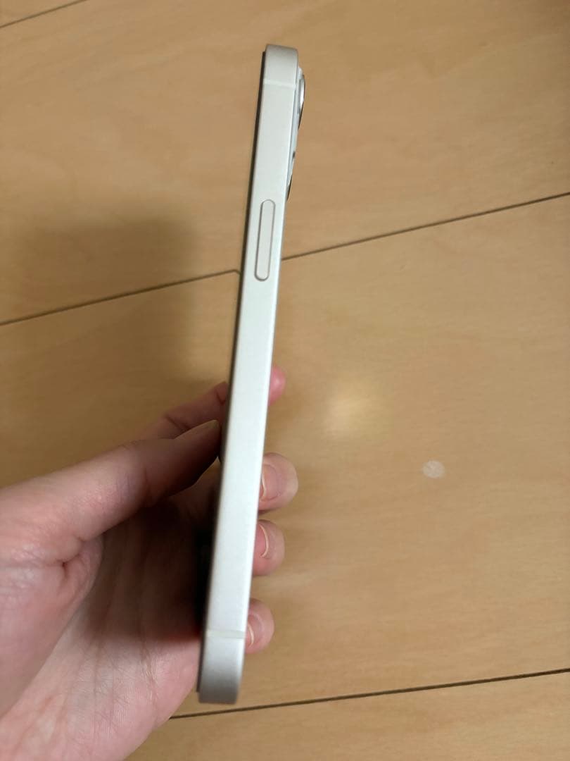 iPhone13 スターライト 128GB