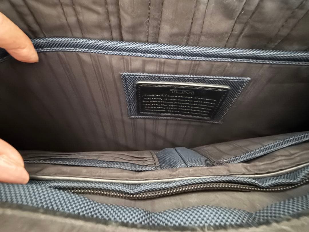 TUMI ネイビー ビジネスバッグ　JARVIS 未使用ストラップ・タグ付き