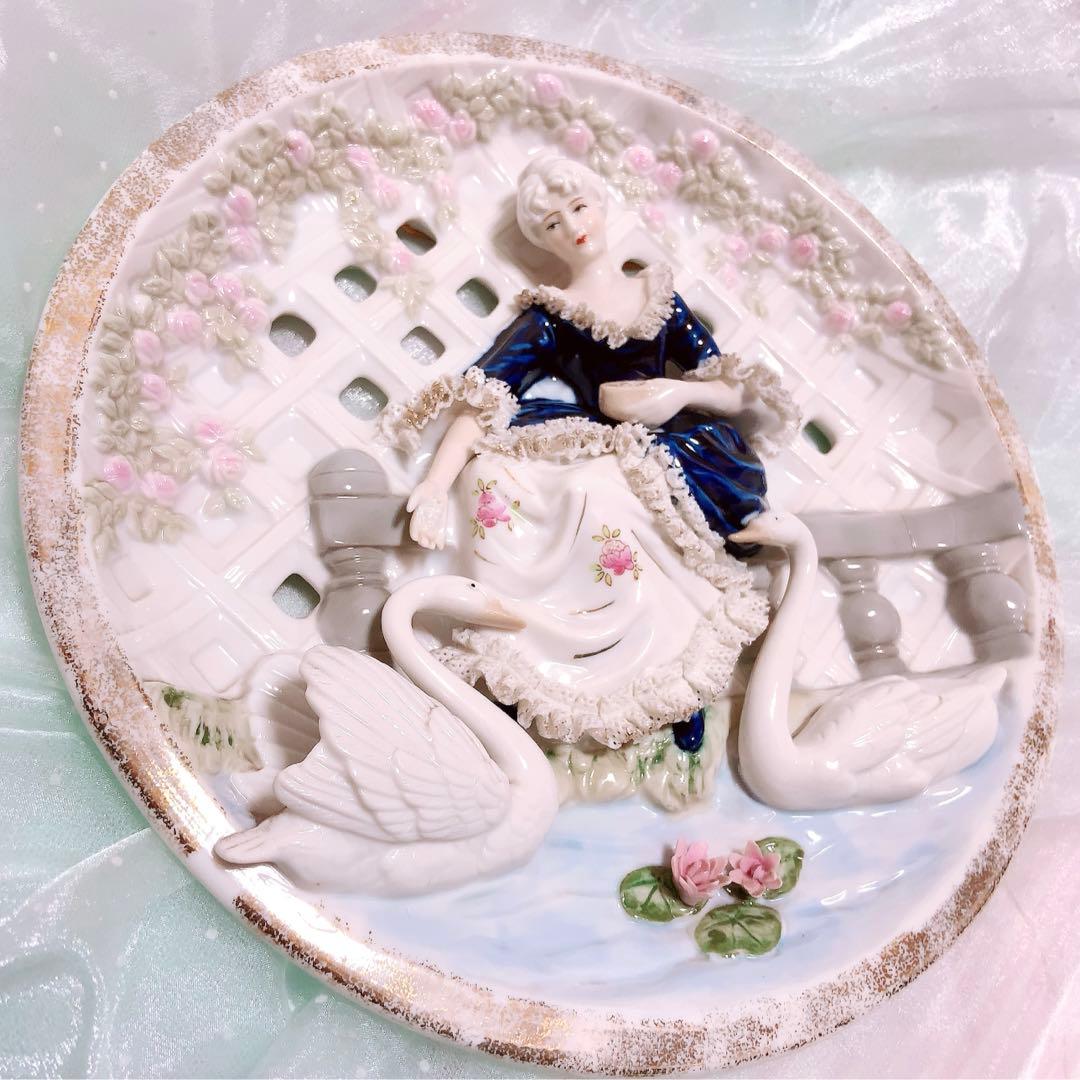 ヴィンテージ　陶器人形飾り皿　置物　ウォールデコ