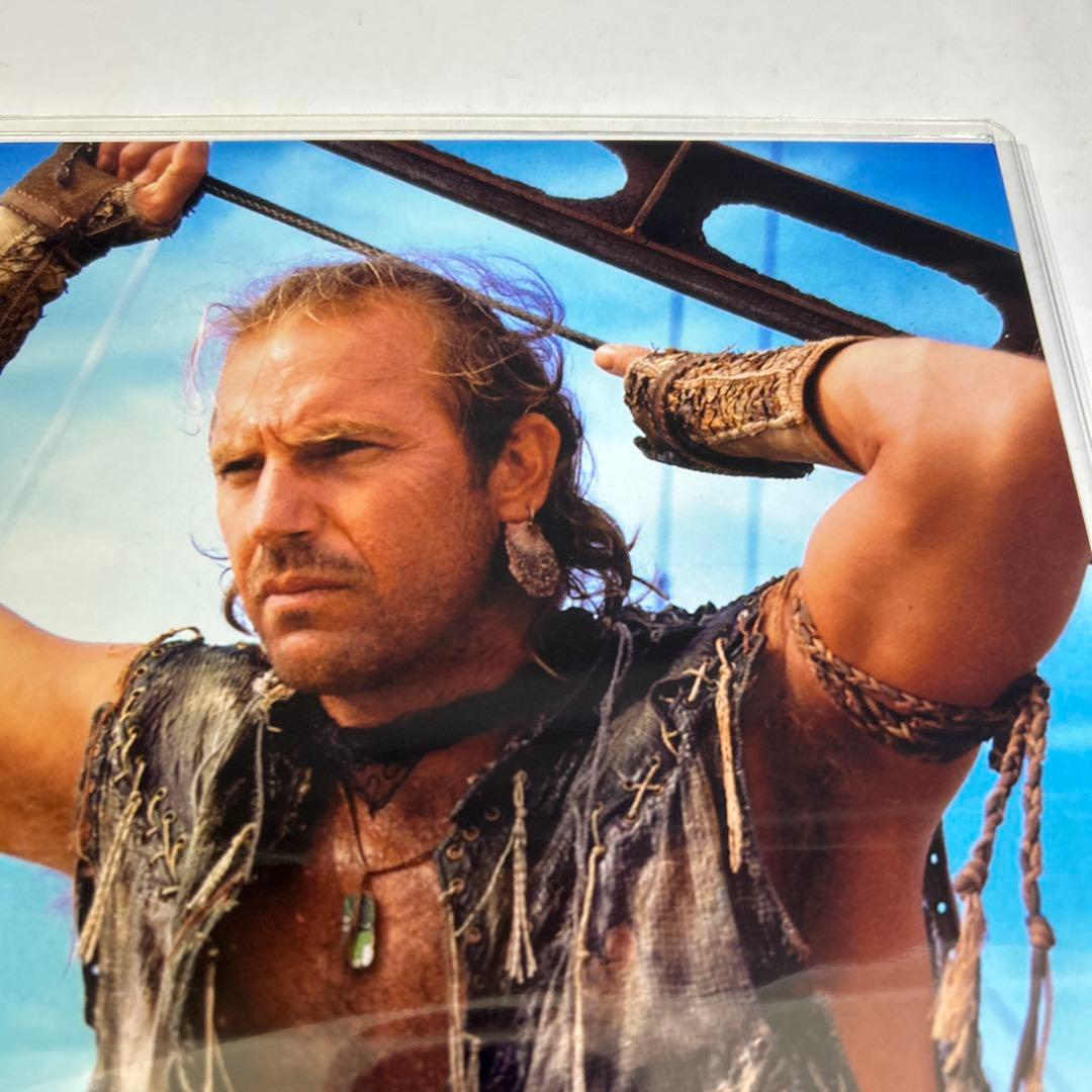ケビン・コスナー 直筆サイン入りフォト 映画ウォーターワールド より　ハリウッド