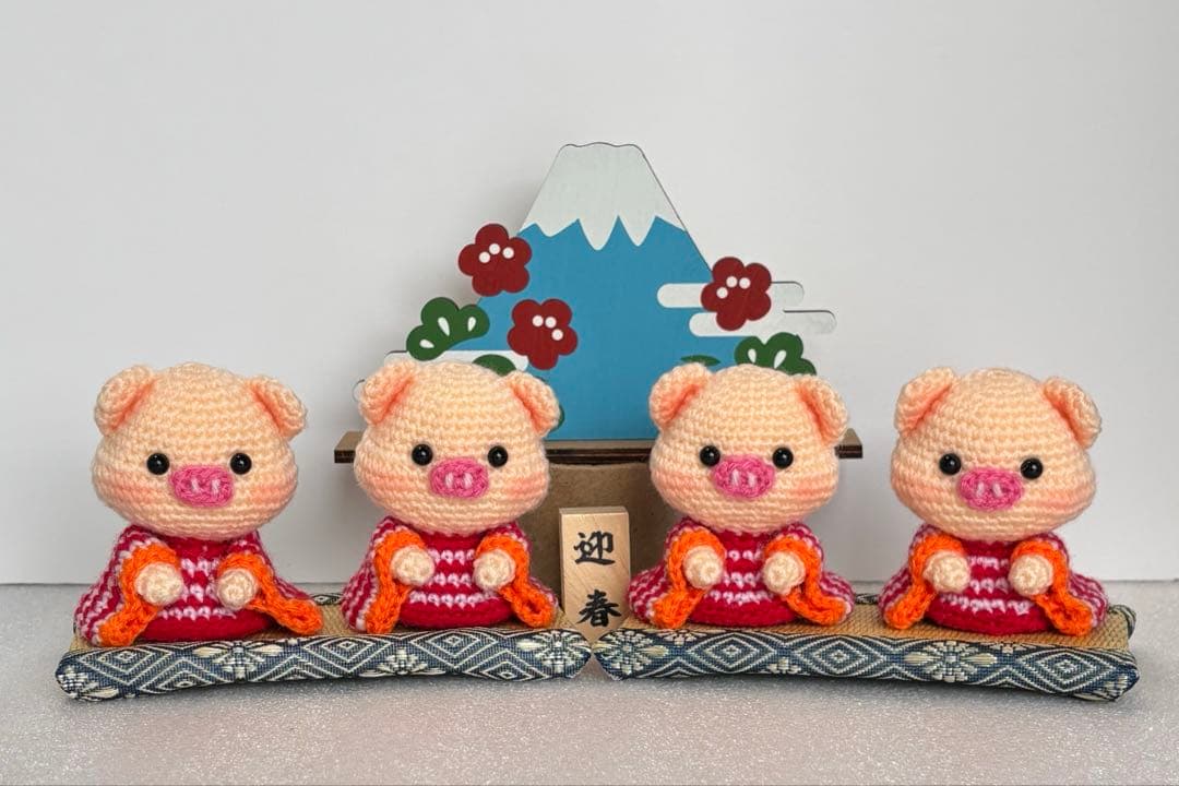 あみぐるみ　お正月飾リ　ぶたさん　【ゆっこ】 ハンドメイド