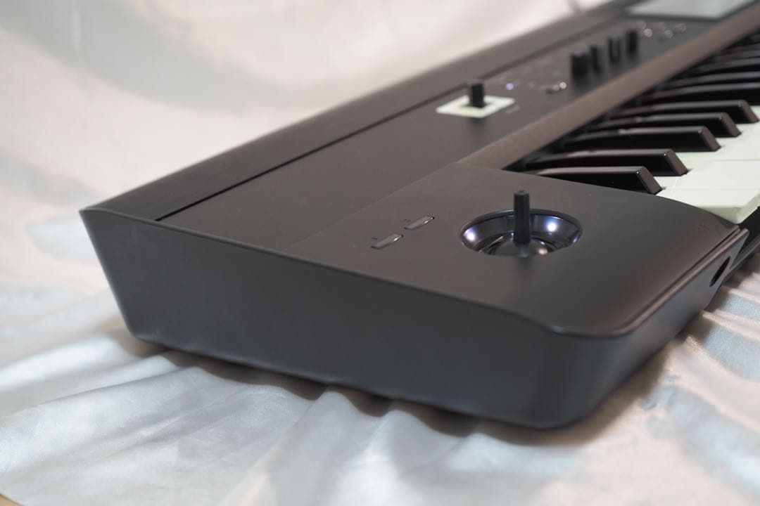 KORG KROME73 シンセサイザーワークステーション