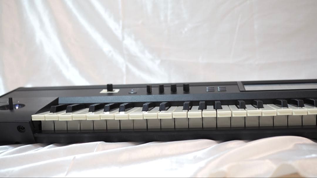 KORG KROME73 シンセサイザーワークステーション