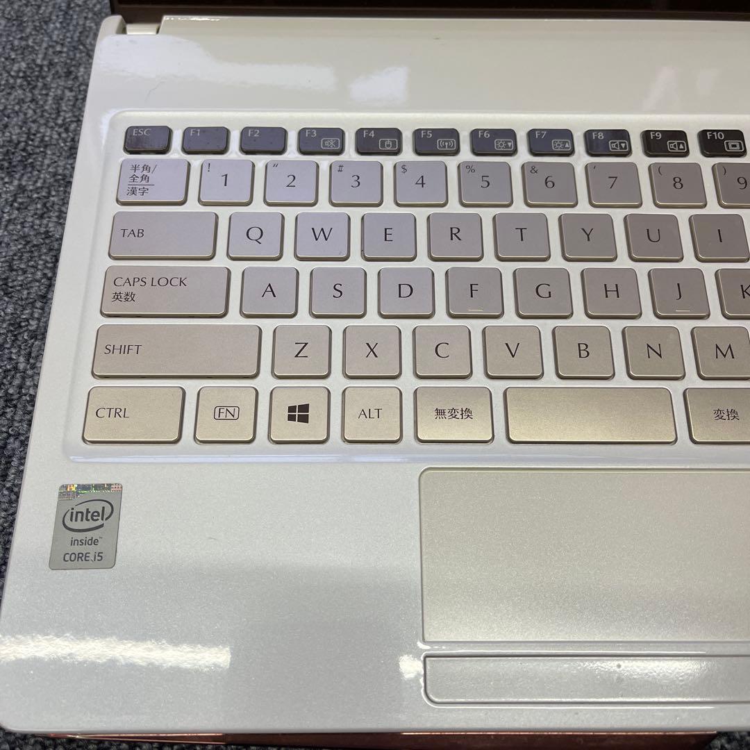 【良品】新品SSD256GB 富士通Floral Kiss Corei5