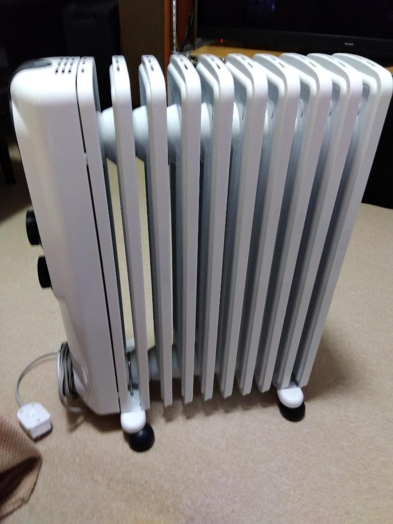 デロンギ アミカルド オイルヒーター RHJ35M1015-BK