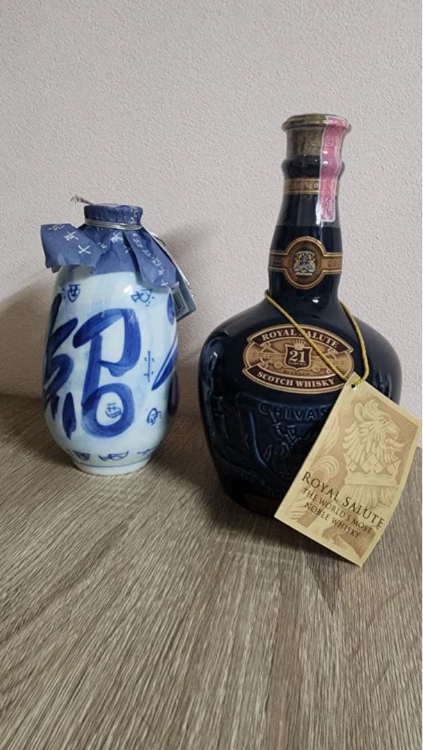 新品おまけ付きChivasロイヤルサルート 21年 ウイスキー 未開封