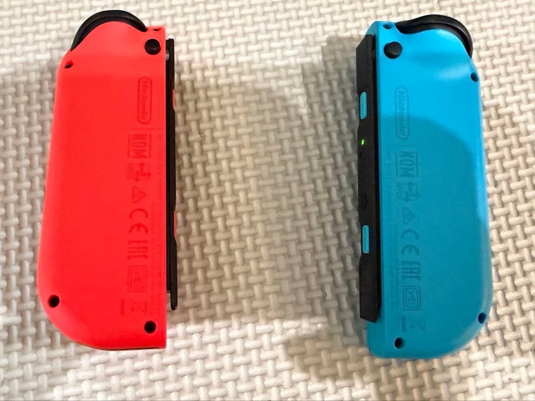 Nintendo Switch 本体 青/赤 ※Joy-Con不具合有り