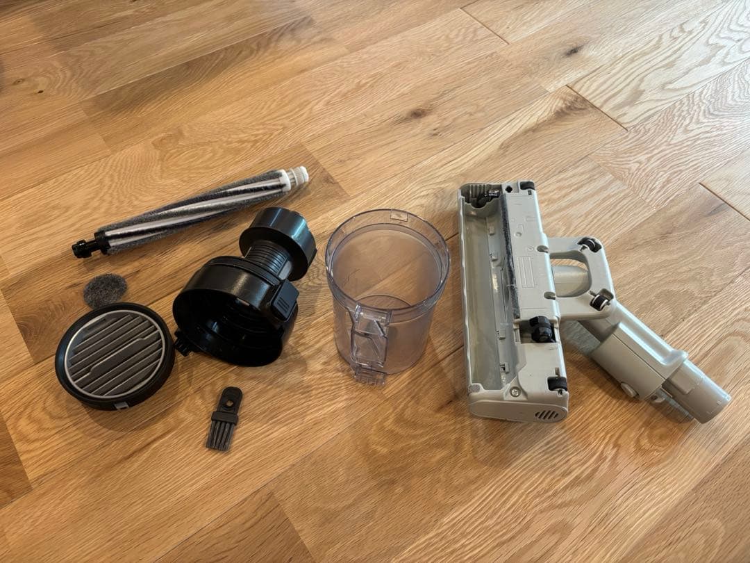 最終！Panasonic サイクロン式コードレススティック掃除機　セージグリーン