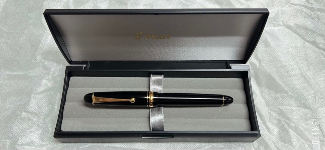 CUSTOM 742 ブラック 万年筆 14K 10号 F