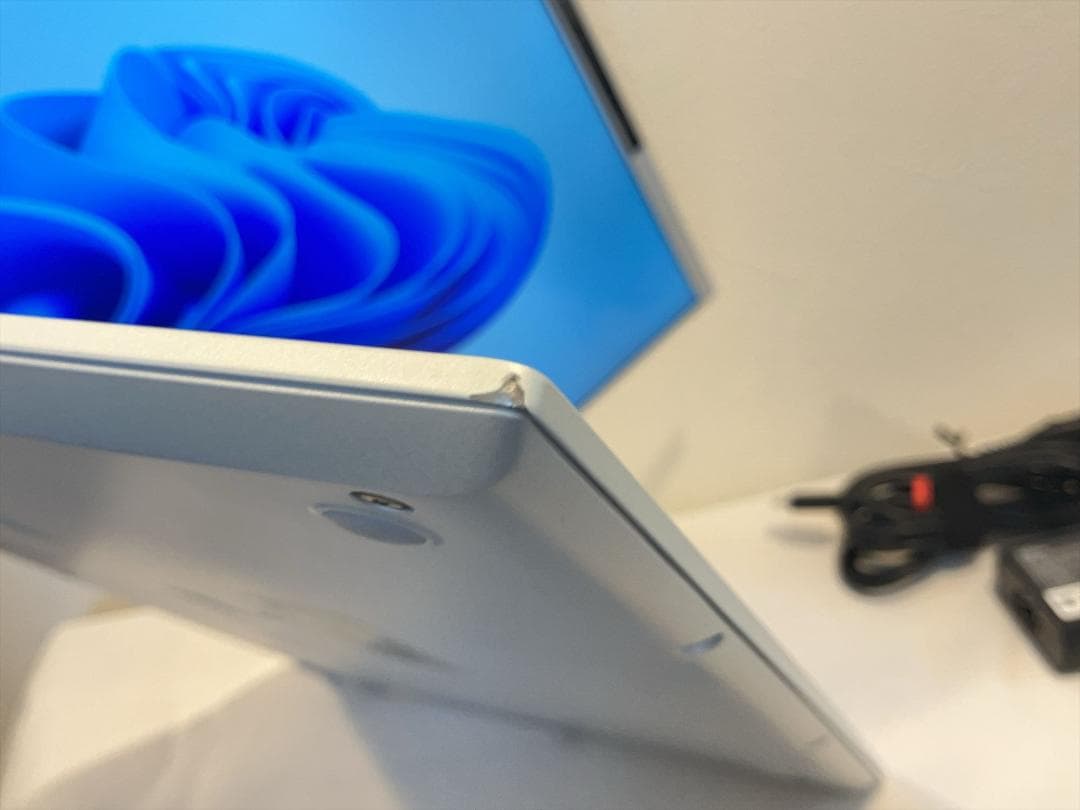 Windowsノート本体 LIFEBOOK UH08/J9 Ultra7-155H/16GB/512GB