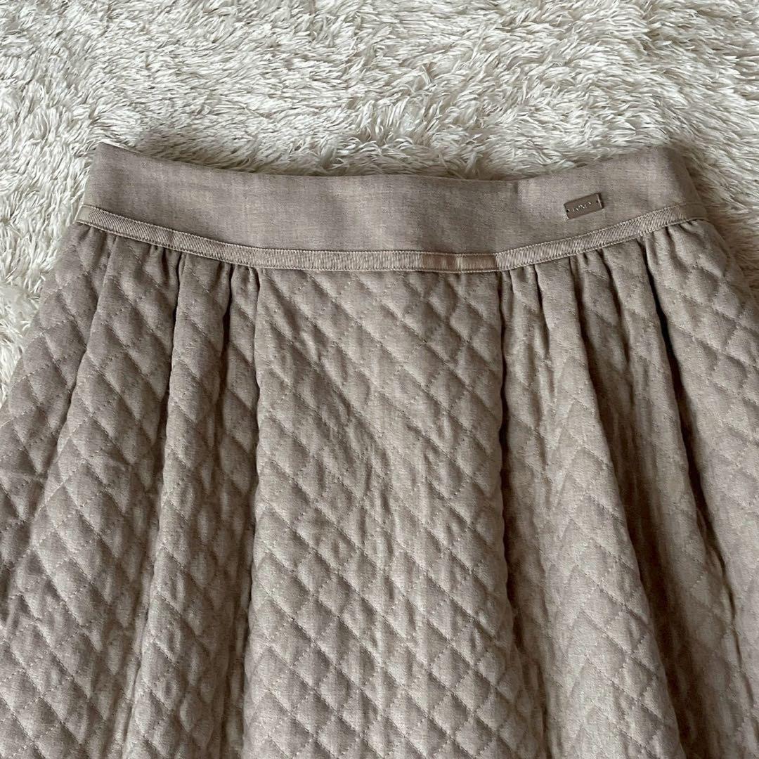 【美品】フォクシー キルティングスカート ウール100％ダイアゴナル膝丈