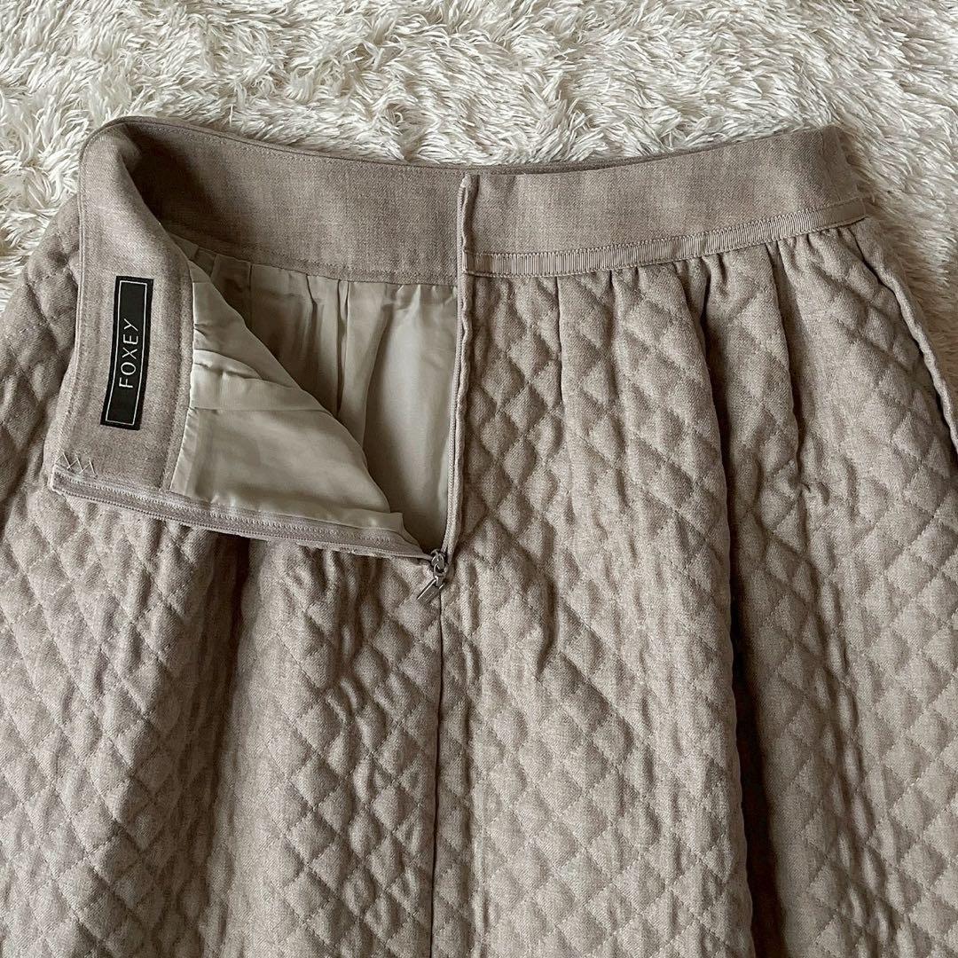 【美品】フォクシー キルティングスカート ウール100％ダイアゴナル膝丈
