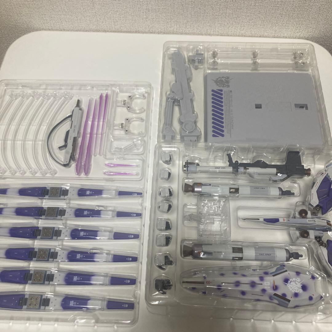 メタルビルド　L BUILD Hi-ν ハイニューガンダム