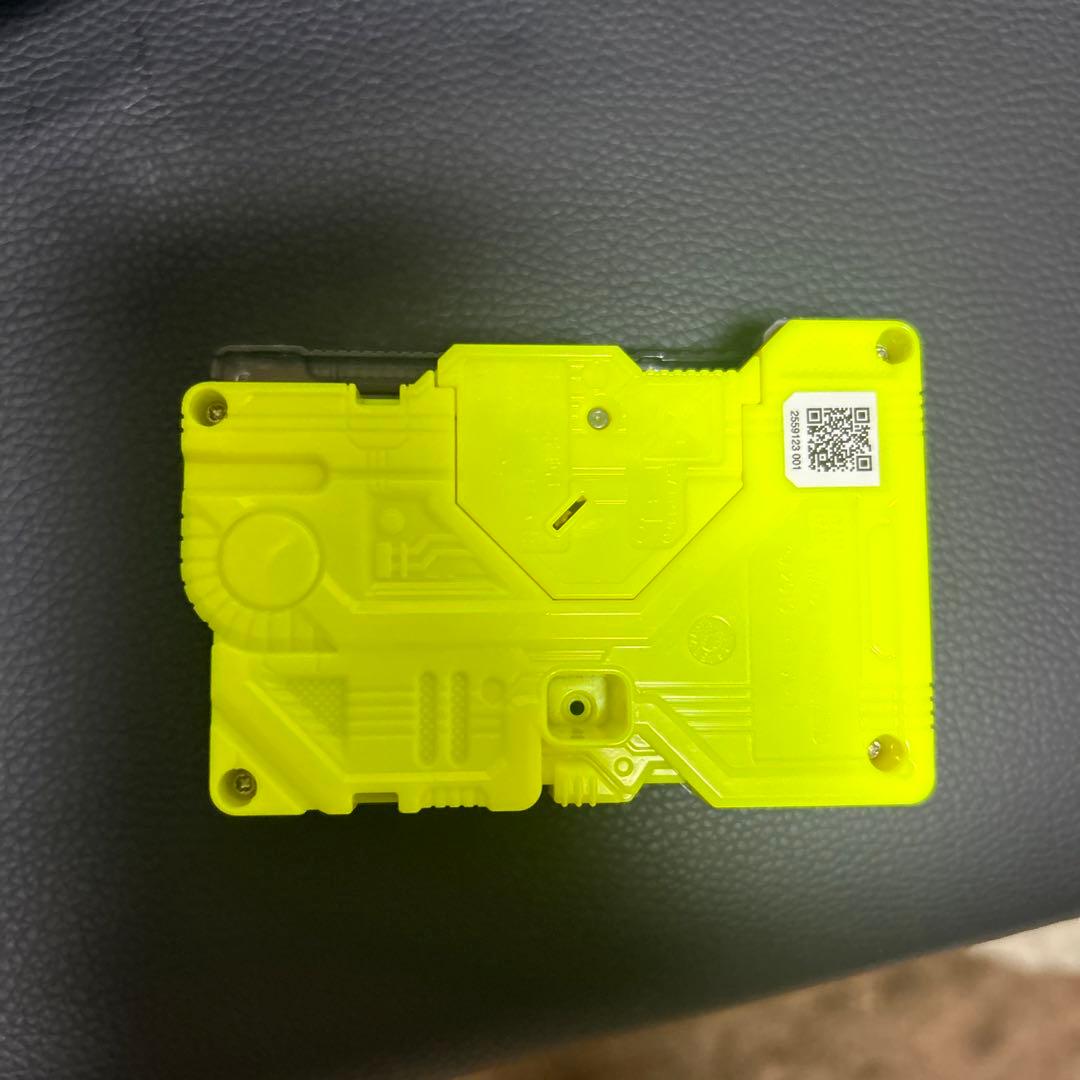 DX飛電ゼロワンドライバーLIMITED CLEAR EDITION