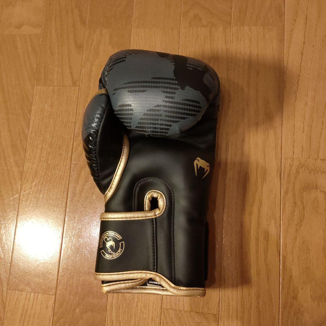美品 VENUM エリート ボクシング グローブ 14oz ダークカモ/ゴールド