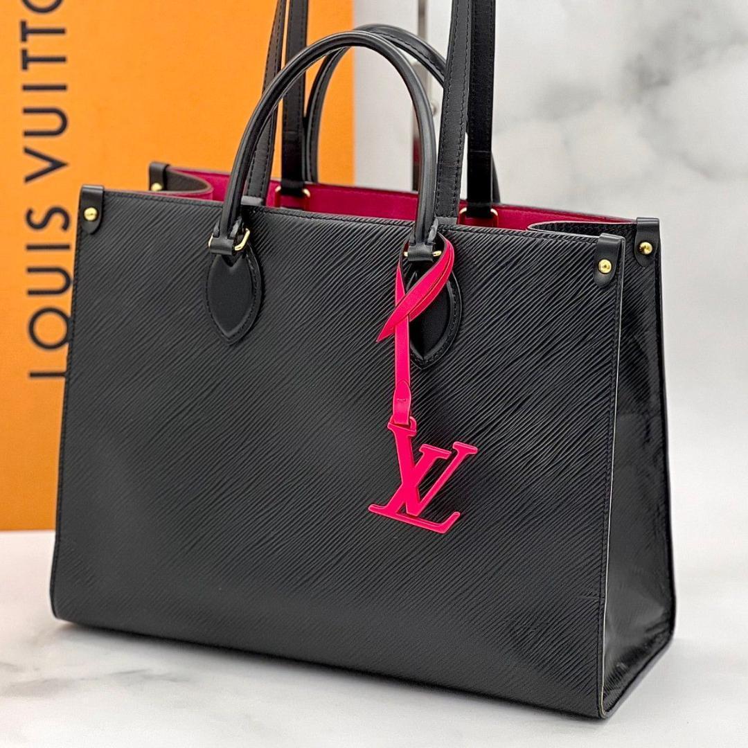 ルイヴィトン オンザゴーMM エピ ショルダー ブラック ピンク トート Lv