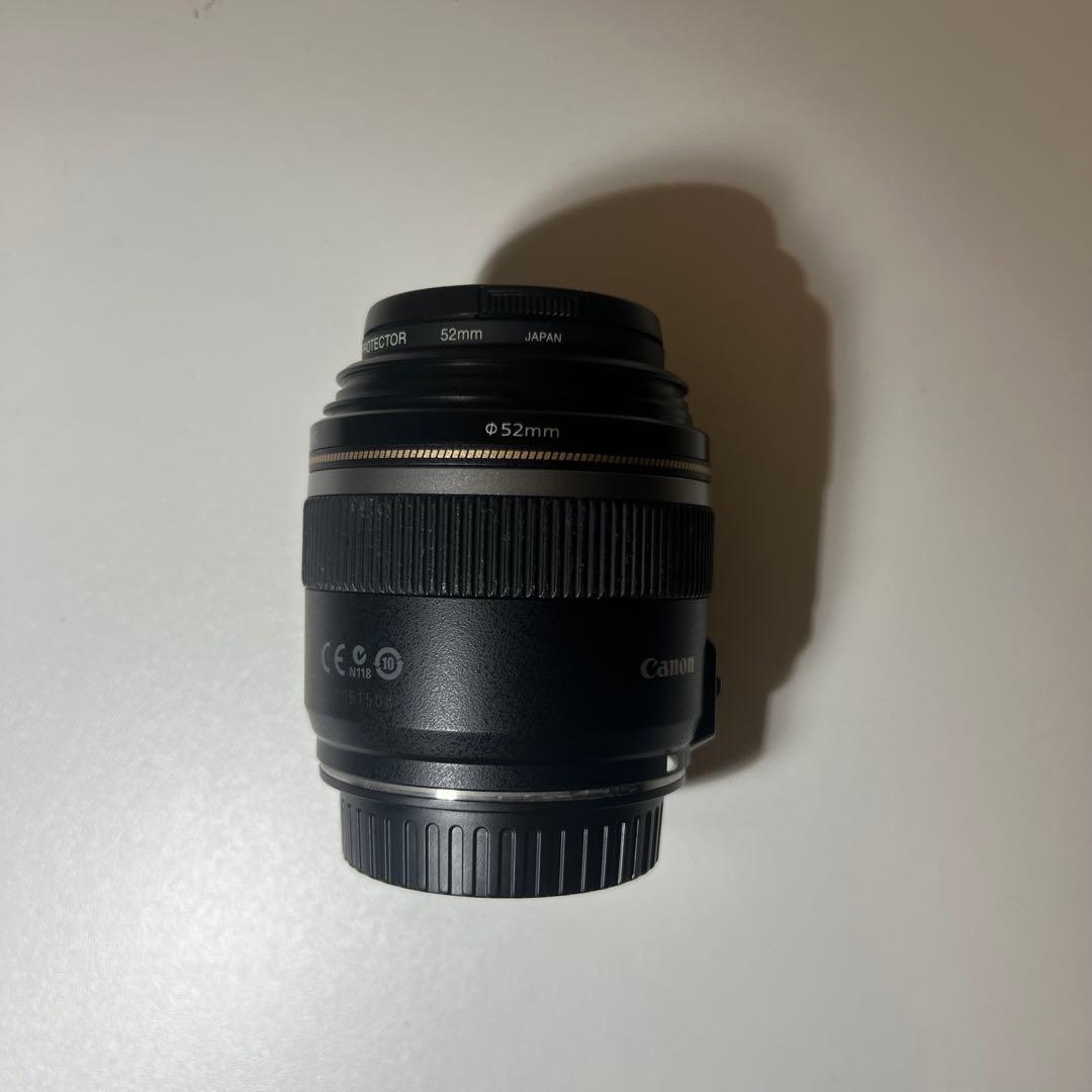 Canon EF-S 60mm f/2.8 マクロレンズ