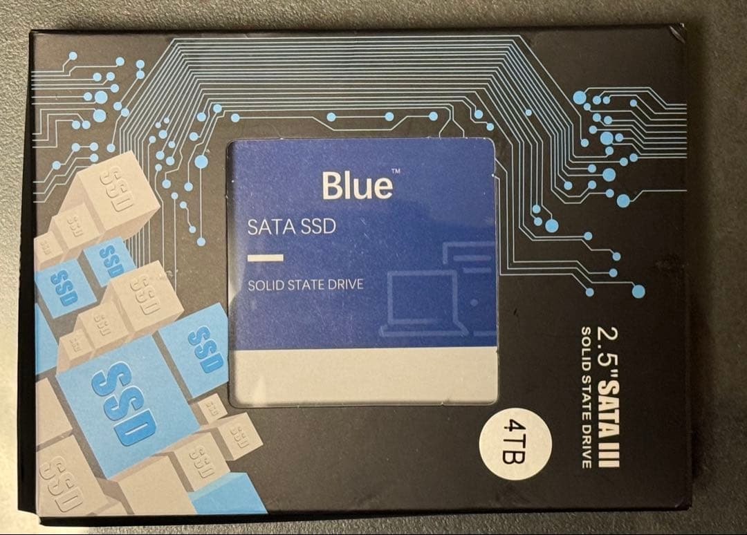 新品未使用4TB SATAIII SSD2.5インチBlue 最大545MB/s