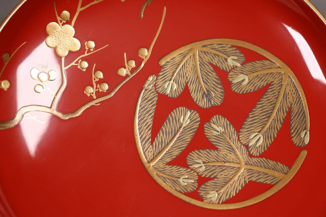 【CM247】時代木製漆器 松竹梅 金蒔絵 朱塗 引盃 五客 木製漆器 小皿 杯
