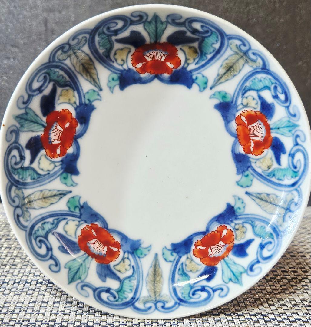 江戸時代末期～明治時代初期頃　後期色鍋島 色絵　唐草花文様　約12.5cm　小皿