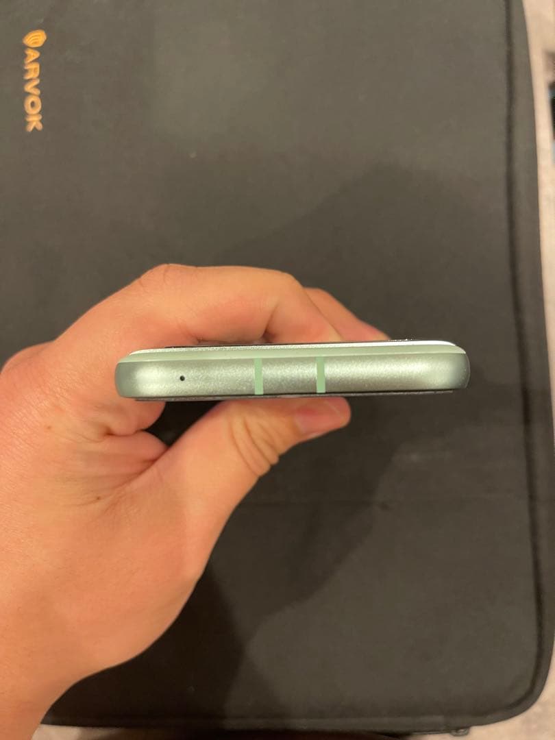 Google Pixel 8a アロエ 本体 カバー付き