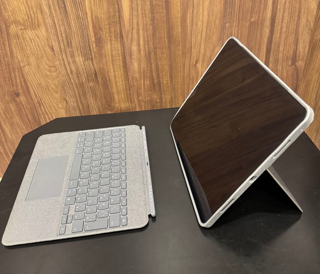 【極美品】iPad Pro 12.9 (M2) 256GB comboペンセット