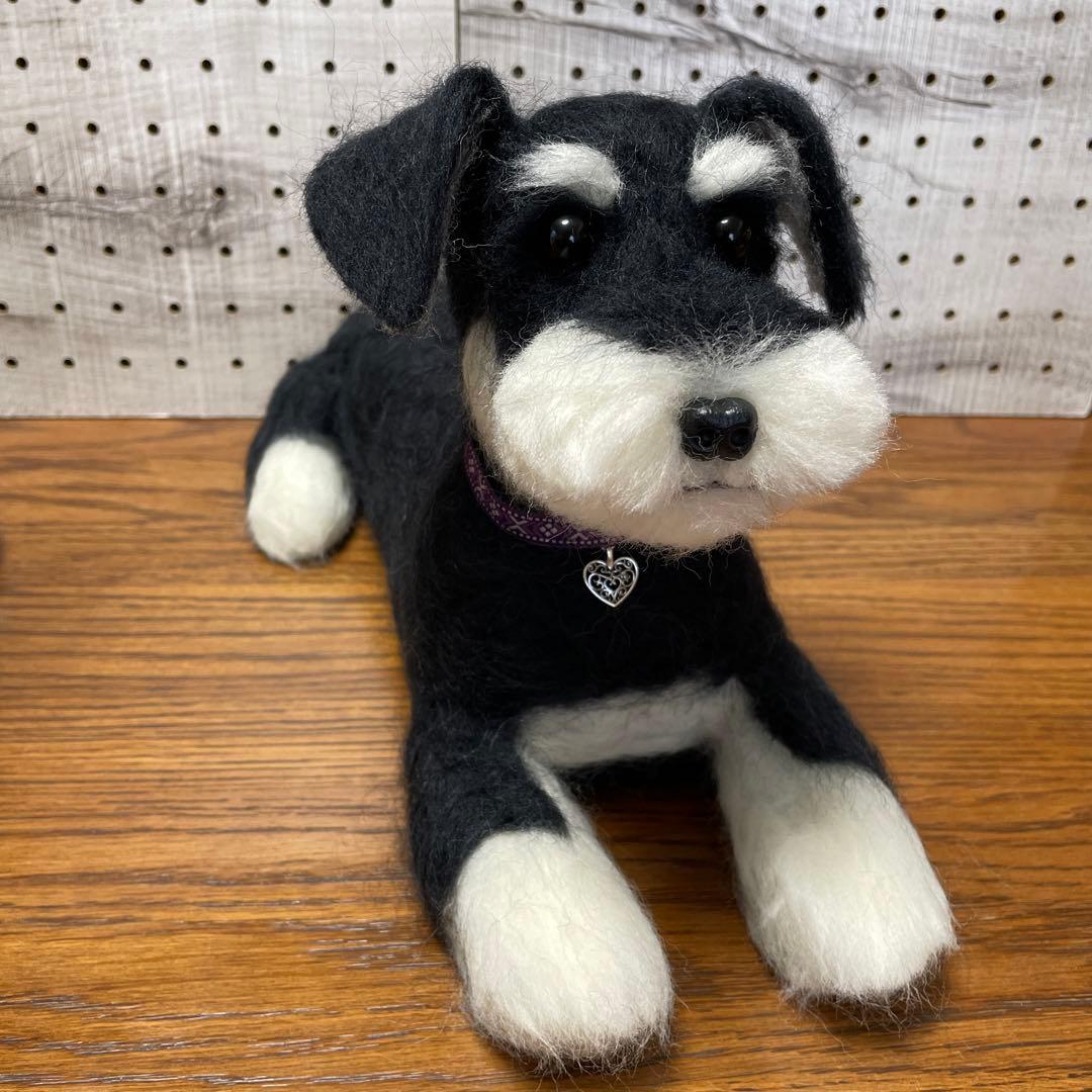 羊毛フェルト　ミニチュアシュナウザー　Mサイズ　3体