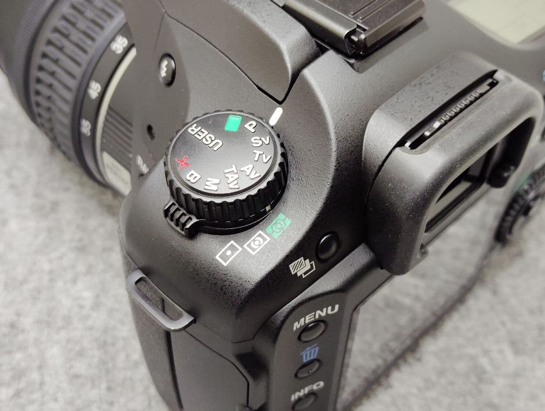 PENTAX K-10d 標準ズームレンズ付