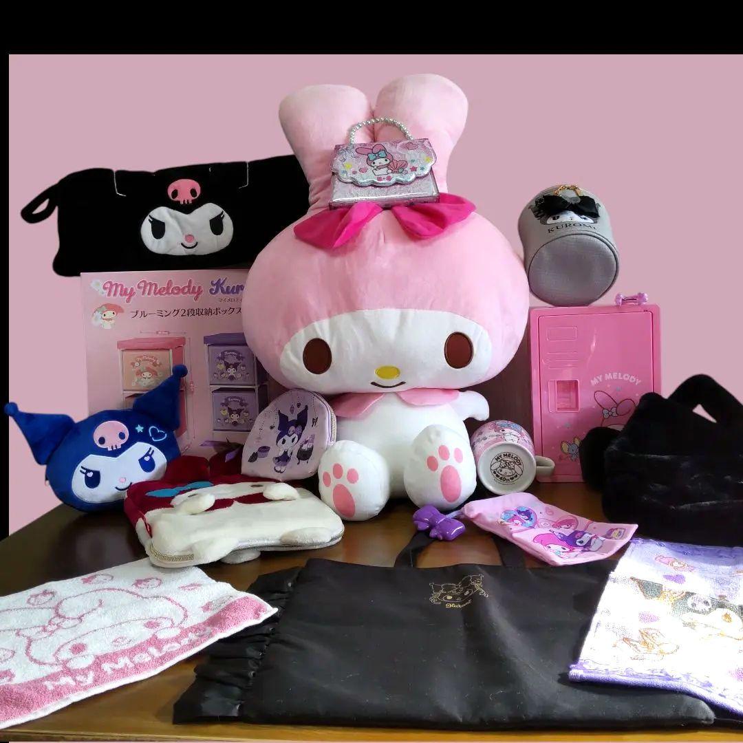 My Melody&KUROMIまとめ売り16点2段BOXバッグポーチミニタンス