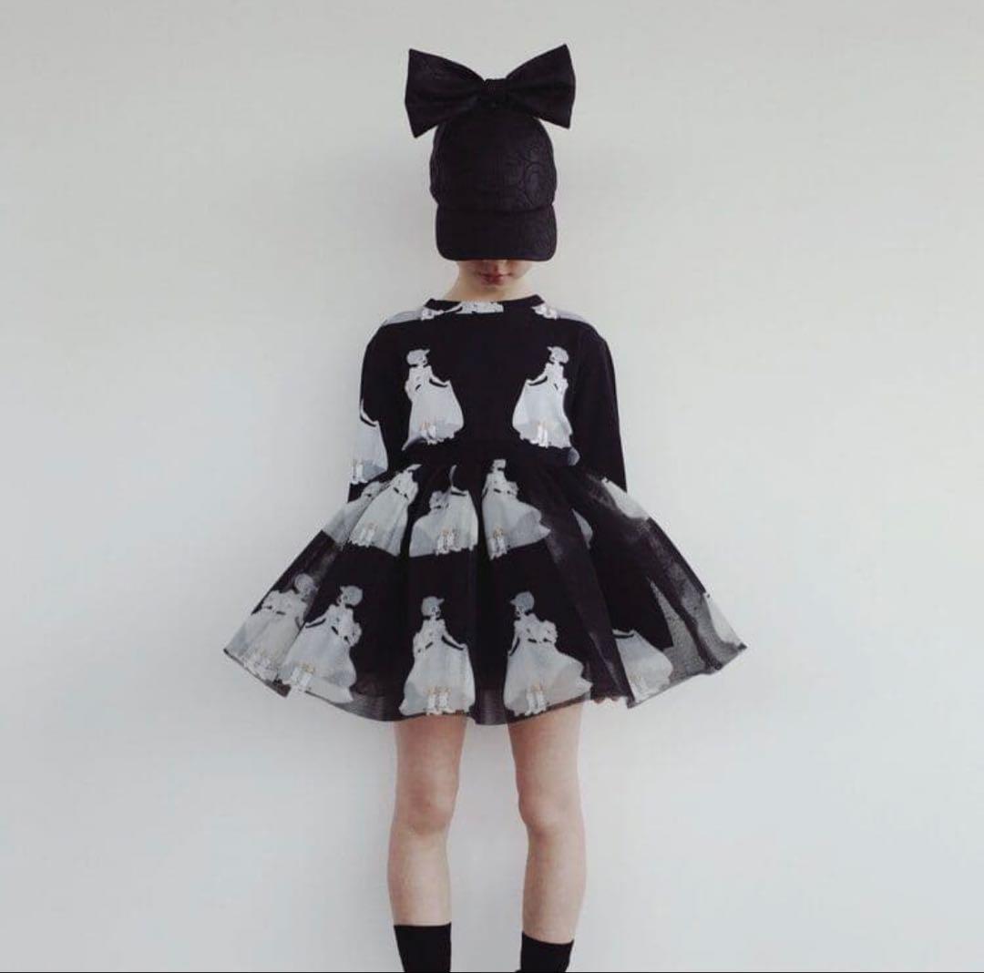 caroline bosmans キャロラインボスマンズ