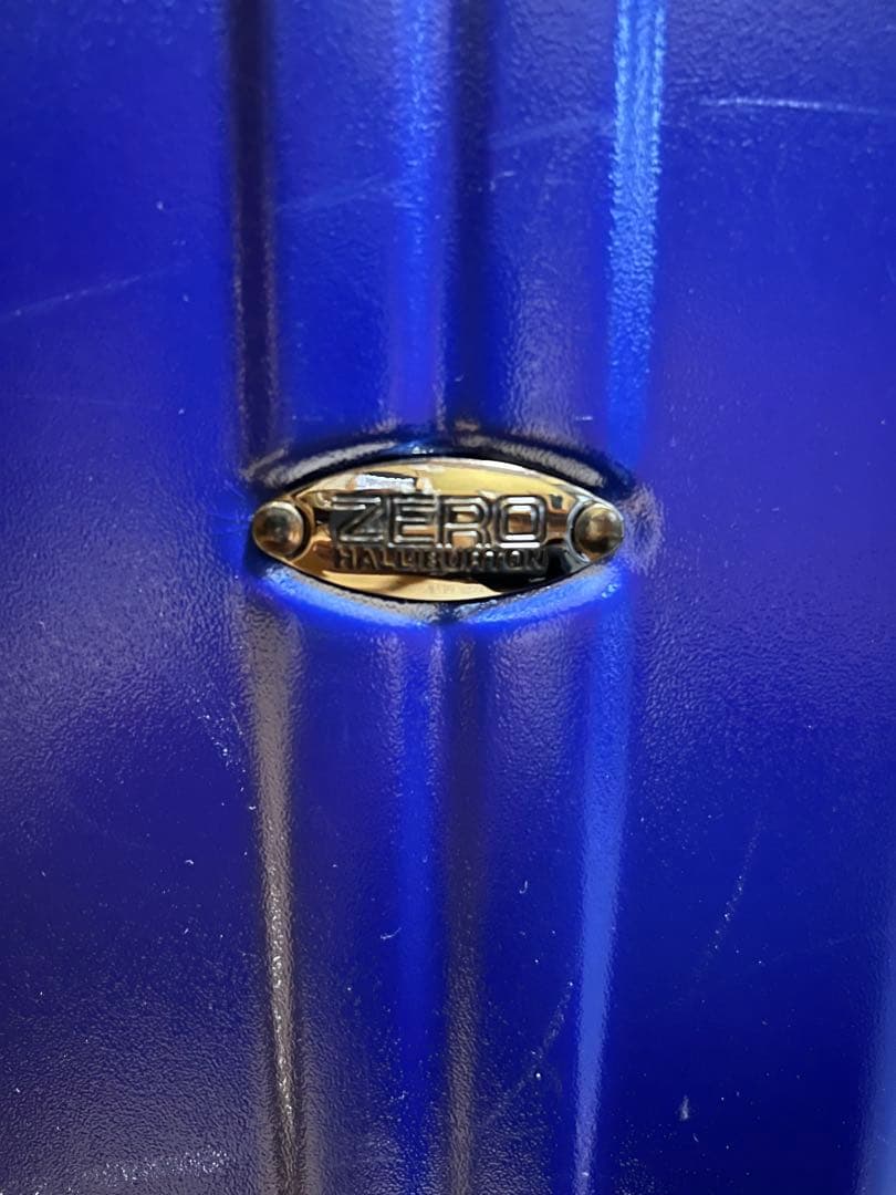 ゼロハリバートンZERO HALLIBURTON2輪スーツケース 伸縮式ハンドル