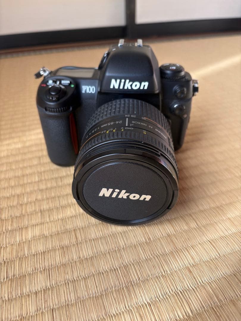 Nikon F100 一眼レフカメラ AF NIKKOR 24-85mm