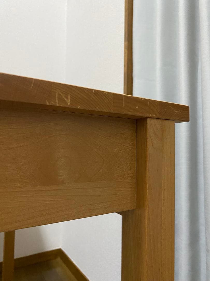 木製シンプルデザインテーブル 引き出し付き