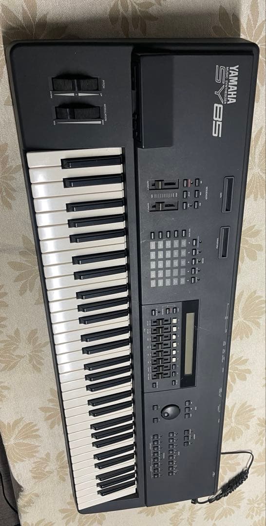 ヤマハ YAMAHA シンセサイザー SY85 日本製