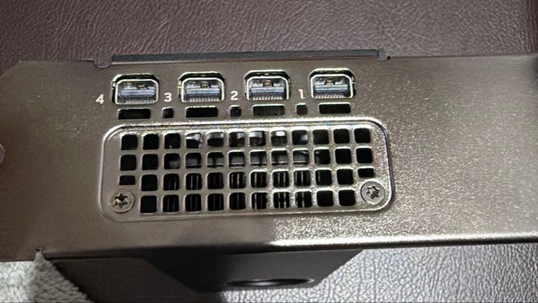 NVIDIA RTX2000 Ada GPUメモリ16GB No3