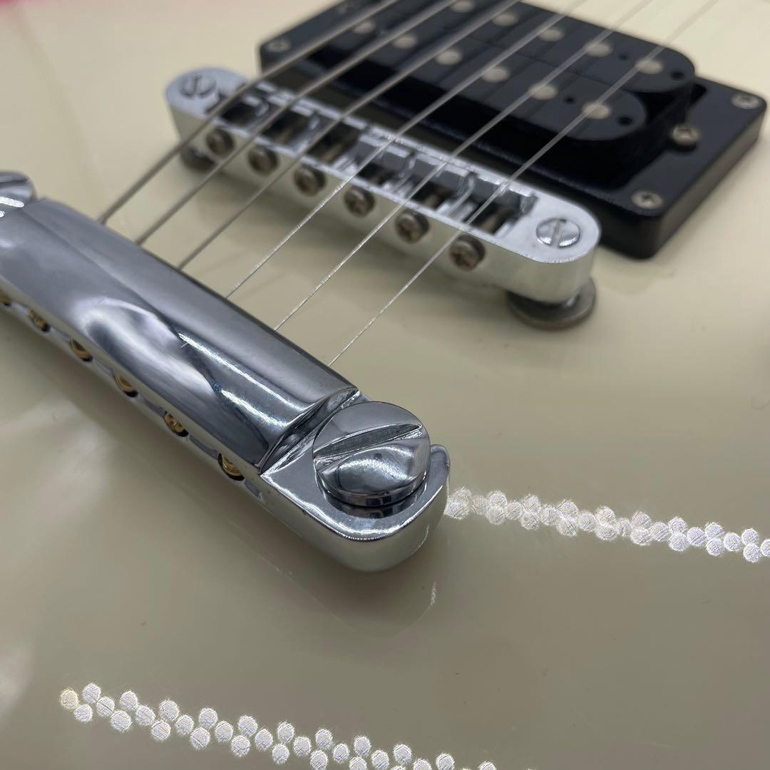 ディズニーDEG-2 エレキギターGIBSONスケール