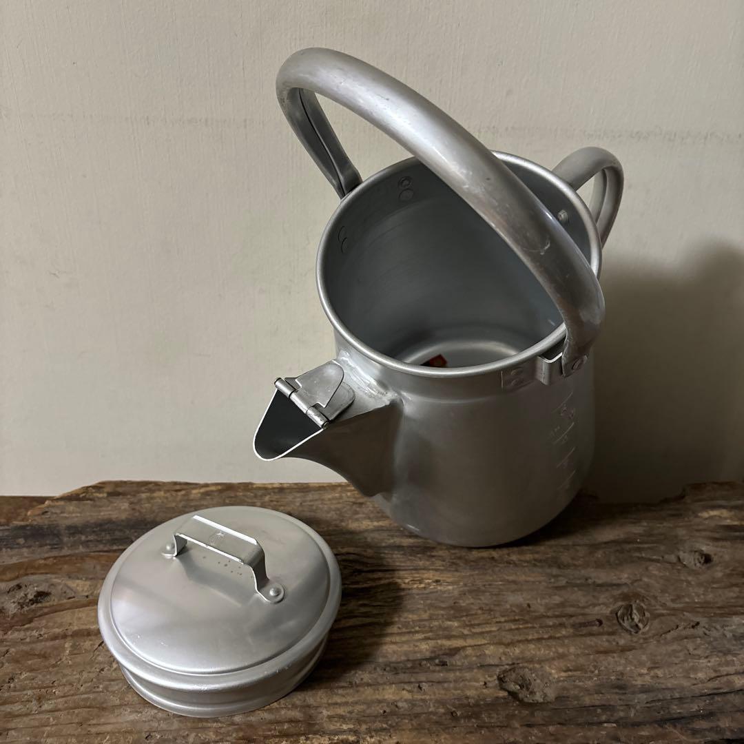 レトロ　ミルクポット　昭和アンティーク　給食　古道具　ディスプレイ　検(李朝)