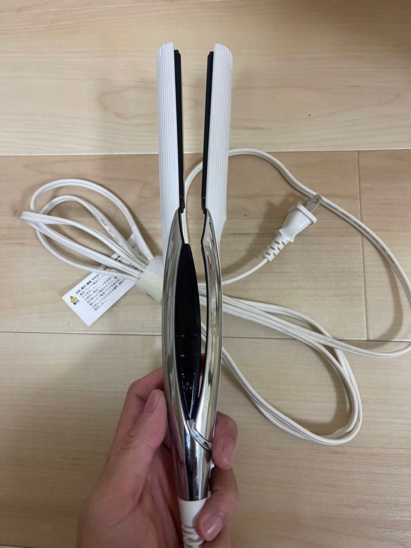 リファ　ReFaストレートヘアアイロン　RE-AC02A